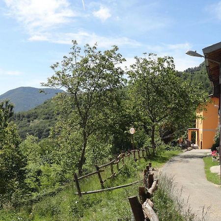La Casa Del Borgo Bed & Breakfast Brissago-Valtravaglia ภายนอก รูปภาพ
